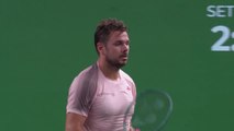 Shanghai - 21 ans après son père, Flavio Cobolli bat Stan Wawrinka