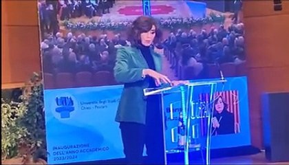 Il ministro Bernini a Chieti: 13 milioni per i posti letto universitari