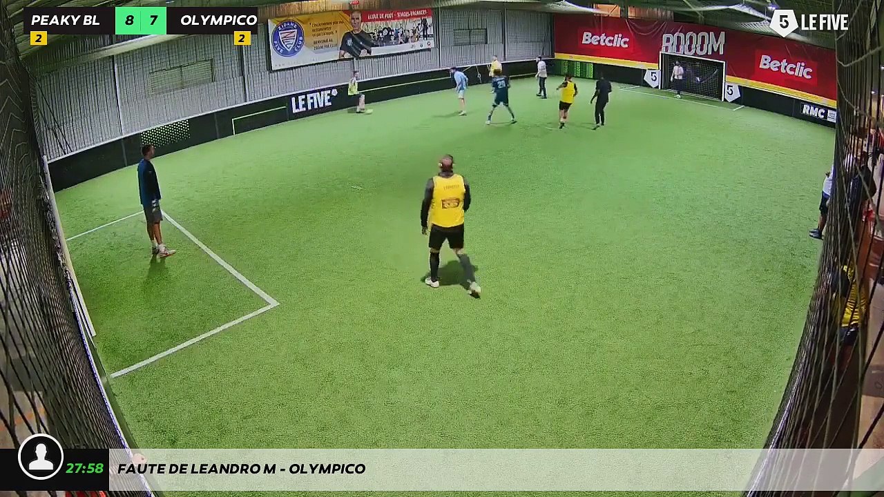 Faute de Leandro M - OLYMPICO