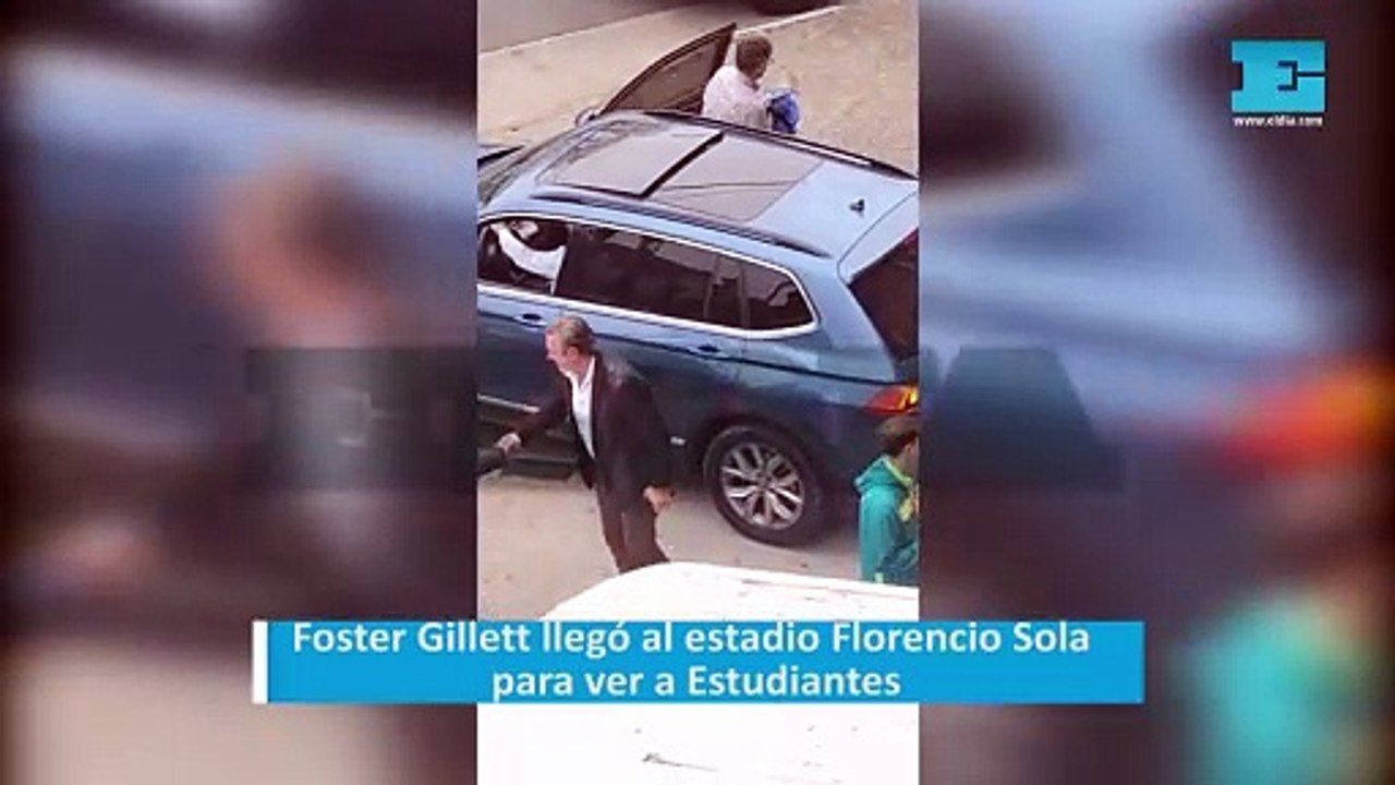 Foster Gillett llegó al estadio Florencio Sola para ver a Estudiantes