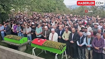 Küba'daki Patlamada Hayatını Kaybeden Denizciler Memleketlerinde Defnedildi