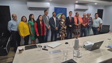 Embajador británico se reúne con directivos de la Cámara de Comercio de Chiriquí