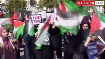 Üniversite Öğrencileri Filistin İçin Yürüdü