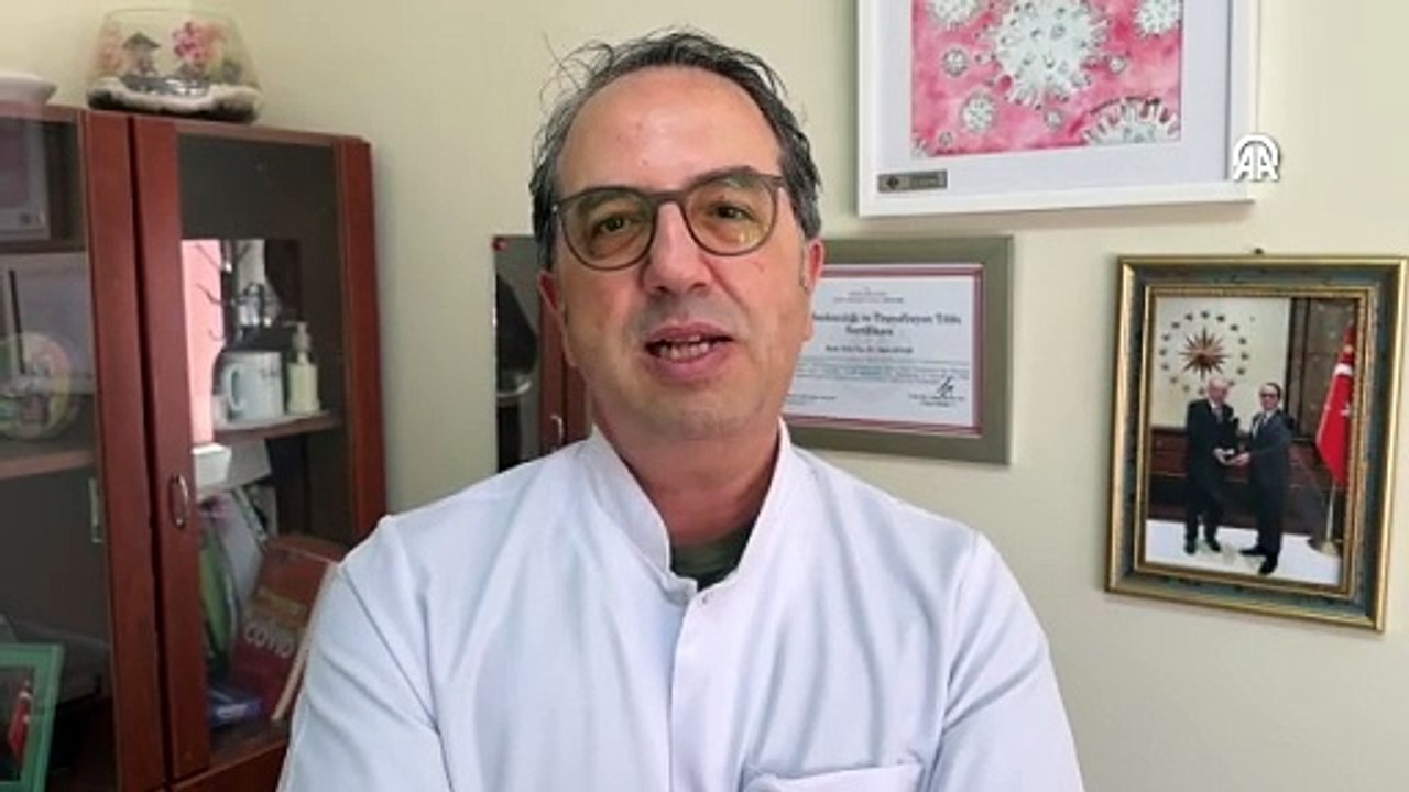 Prof. Dr. Alper Şener'den 65 yaş üstü kişilere grip aşısı olma tavsiyesi