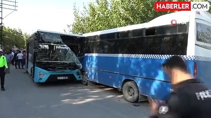 Malatya'da Servis Kazası: 22 Öğrenci Yaralandı, Araç Korsan Çıktı