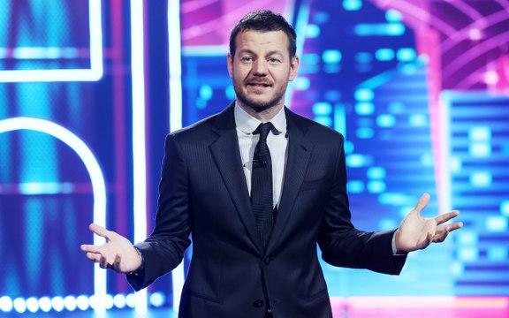 Tutto quello che si sa su Sanremo 2025: le date, Conti, Cattelan e poi?