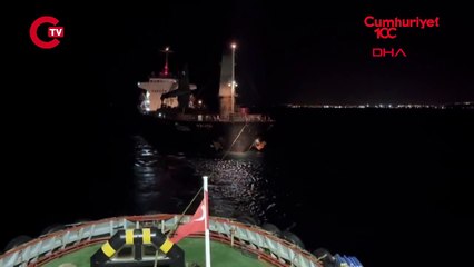 Çanakkale Boğazı'nda makine arızası yapan gemi sürüklendi