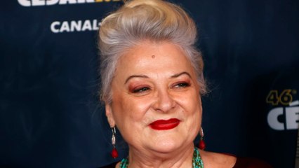 GALA VIDEO - Elle assume, et on adore ! Quand Josiane Balasko évoque la chirurgie esthétique : “Je n’ai jamais caché que…”