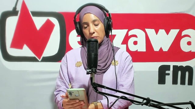 فقرة محطات تربوية مع الدكتور علي موسى استاذ جامعي في علم الاجتماع التربوي المدرسي وعضو مؤسس لاتحاد الاكادميين والعلماء العرب الموضوع: المدرسة وارتفاع منسوب العنف اشكال العنف , اسبابه, والوقاية منه؟