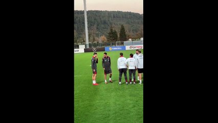 Cinsel saldırı ile suçlanan Atakan Karazor'a milli takımda hoş geldin karşılaması