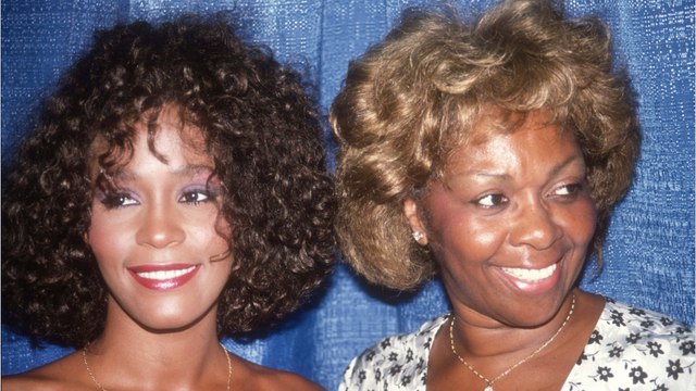 GALA VIDEO - Cissy Houston, chanteuse et mère de Whitney Houston, est morte à l‘âge de 91 ans