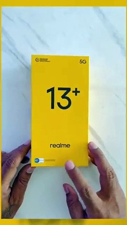 فتح صندوق هاتف Realme 13+