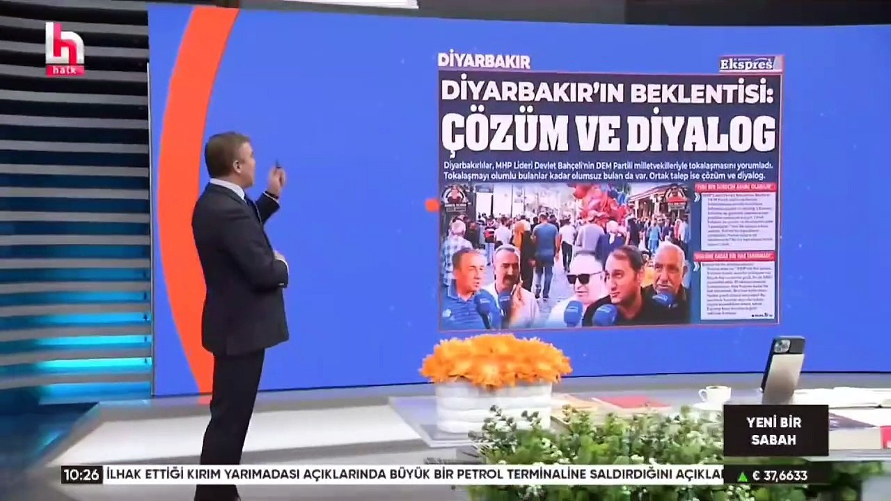 Gazetemiz @ekspreshaber_'in "DİYARBAKIR’IN BEKLENTİSİ: ÇÖZÜM VE DİYALOG" manşeti İSMAİL KÜÇÜKKAYA ile Yeni Bir Sabah programında.