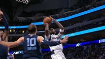 Grizzlies given injury scare in Mavs pre-season win