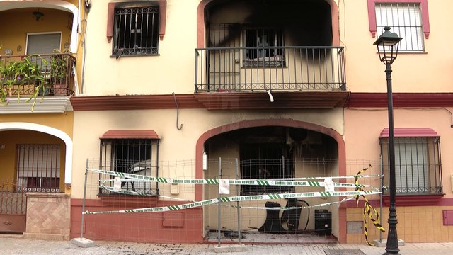 Un móvil en carga sobre un sofá, causa del incendio de Guillena (Sevilla) con cuatro fallecidos