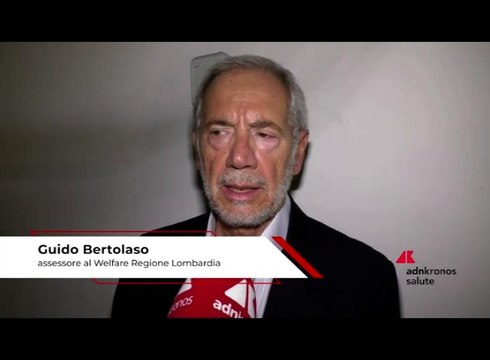 Salute, Bertolaso: “Non si fa assistenza senza una formazione specifica”