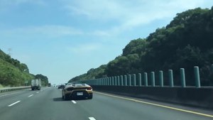Lamborghini Speednya gak kaleng-kalengan !!