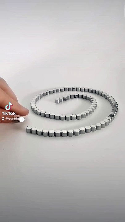 #magnet #magnetic #fun #physics #sciences #experiment #beautiful #beauty #metal #sn2sg #sunnightmusic #sunnight #sunnightpop #sunnightblues #crazedivine