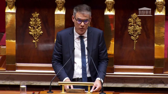 Motion de censure : « Jamais vous n’auriez dû vous tenir devant moi », lance Olivier Faure au Premier ministre