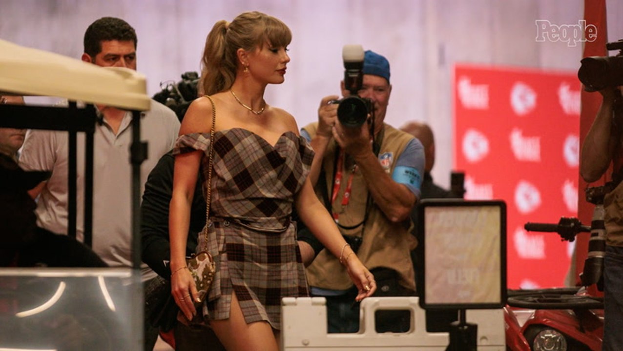 Taylor Swift Serves Sexy Cheerleader in Plaid Mini and Face Glitter to Support Travis Kelce at Chiefs Game