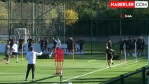 A Milli Futbol Takımı, Karadağ Maçı Hazırlıklarını Sürdürüyor