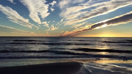 Video Of Waves Crashing