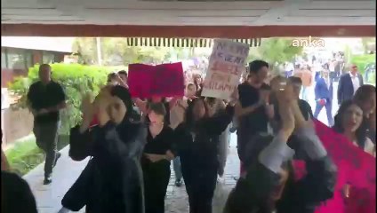 Üniversiteliler kadın cinayetlerine karşı ayakta!