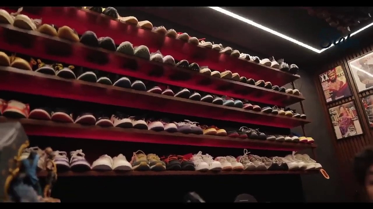 20000$ SNEAKER __ _ SAMAY RAINA × RAFTAAR