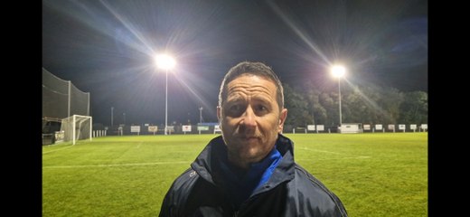 Darren Mullen Guides Newry City to Thrilling Penalty Victory ⚽