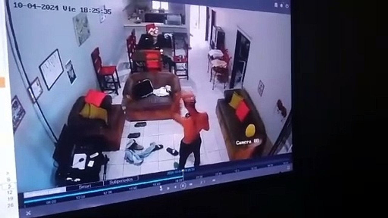 Ladrón entró a robar a casa en Juticalpa y aprovechó para cambiarse de ropa