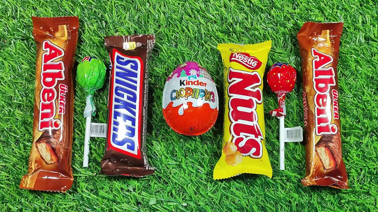 Satisfying video Asmr lollipops candy and chocolate gummy candy unboxing video