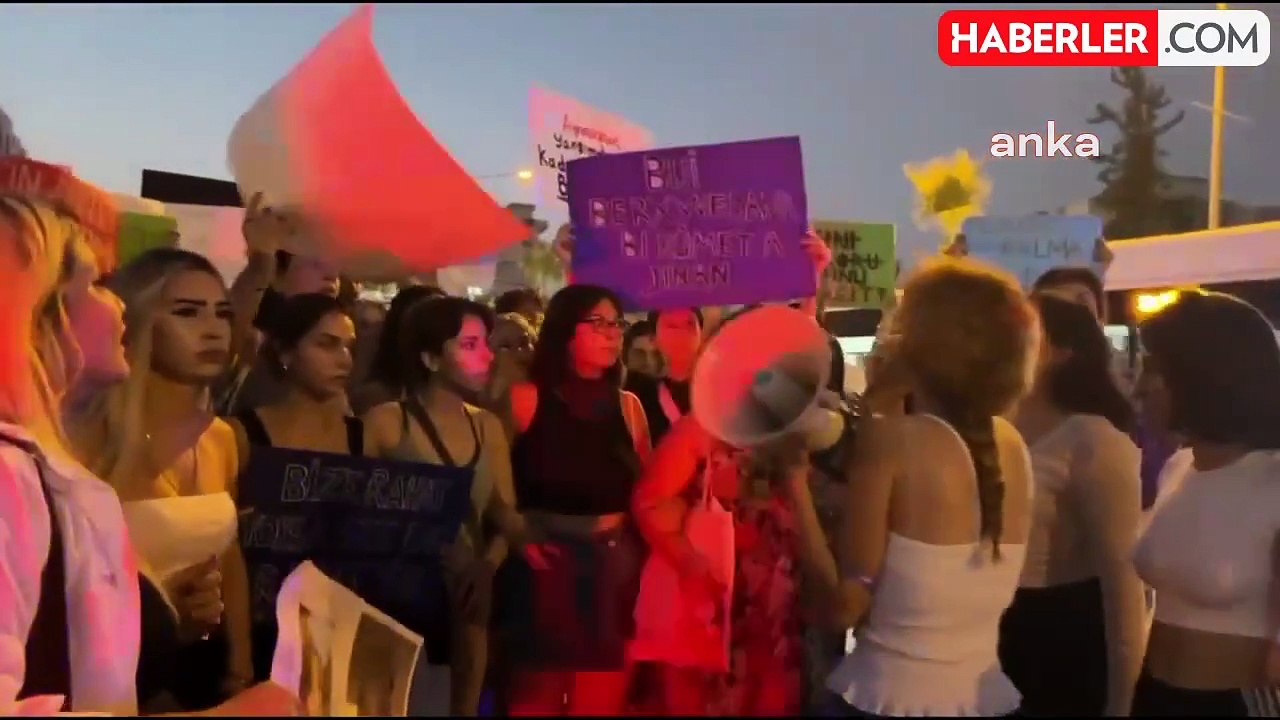 Mersin Üniversitesi Öğrencilerinden Kadın Cinayetlerine Protesto