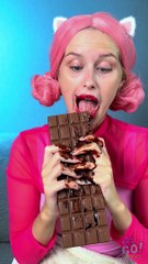 Never Eating Chocolate Bar The Same Way Again! Ultimate Chocolate Hack! 