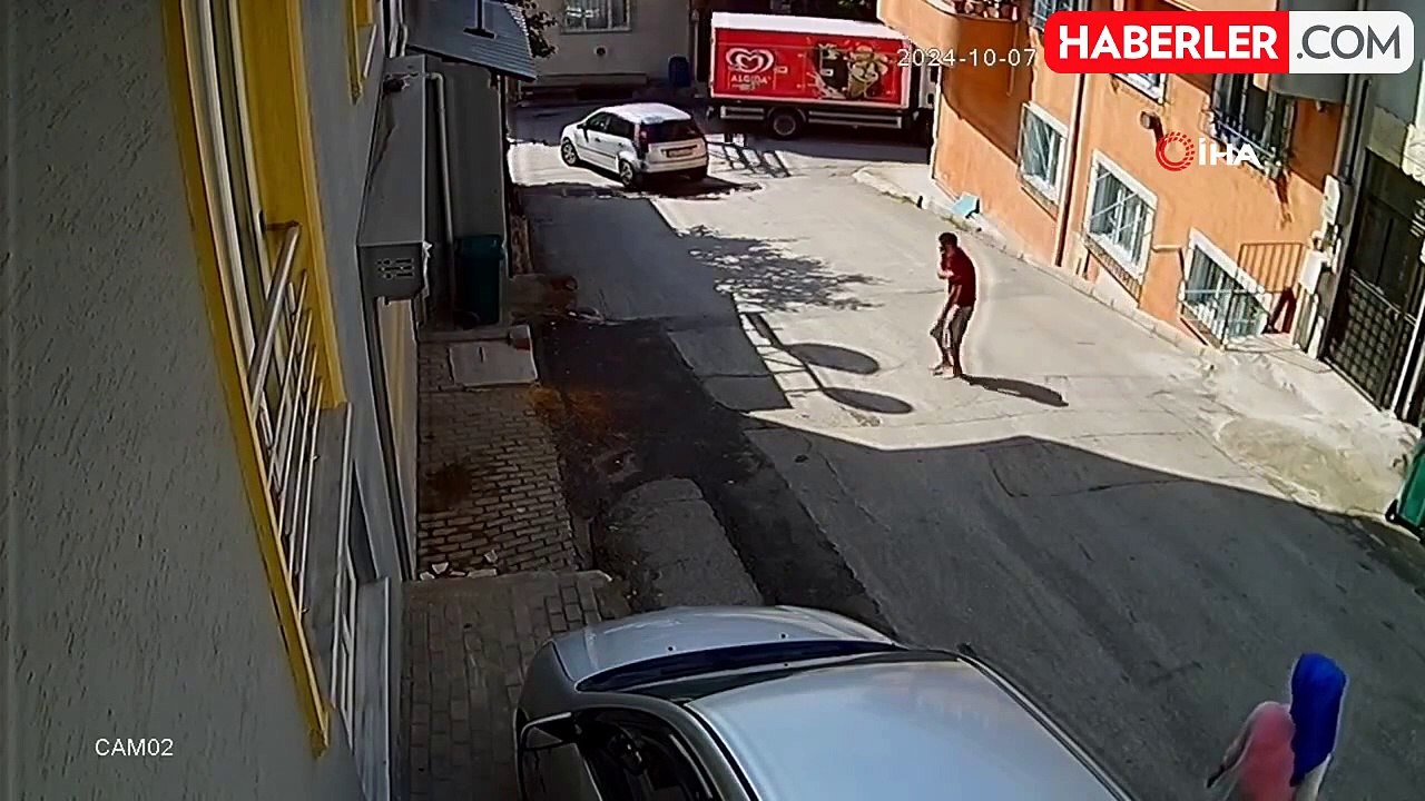 Uyuşturucu Kavgası: İki Arkadaş Birbirini Bıçakladı