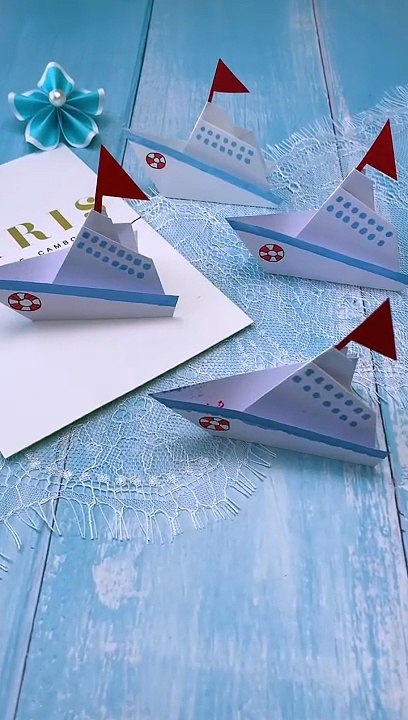 Making a Paper Boat That Really Floats! Crafty Tutorial How-To