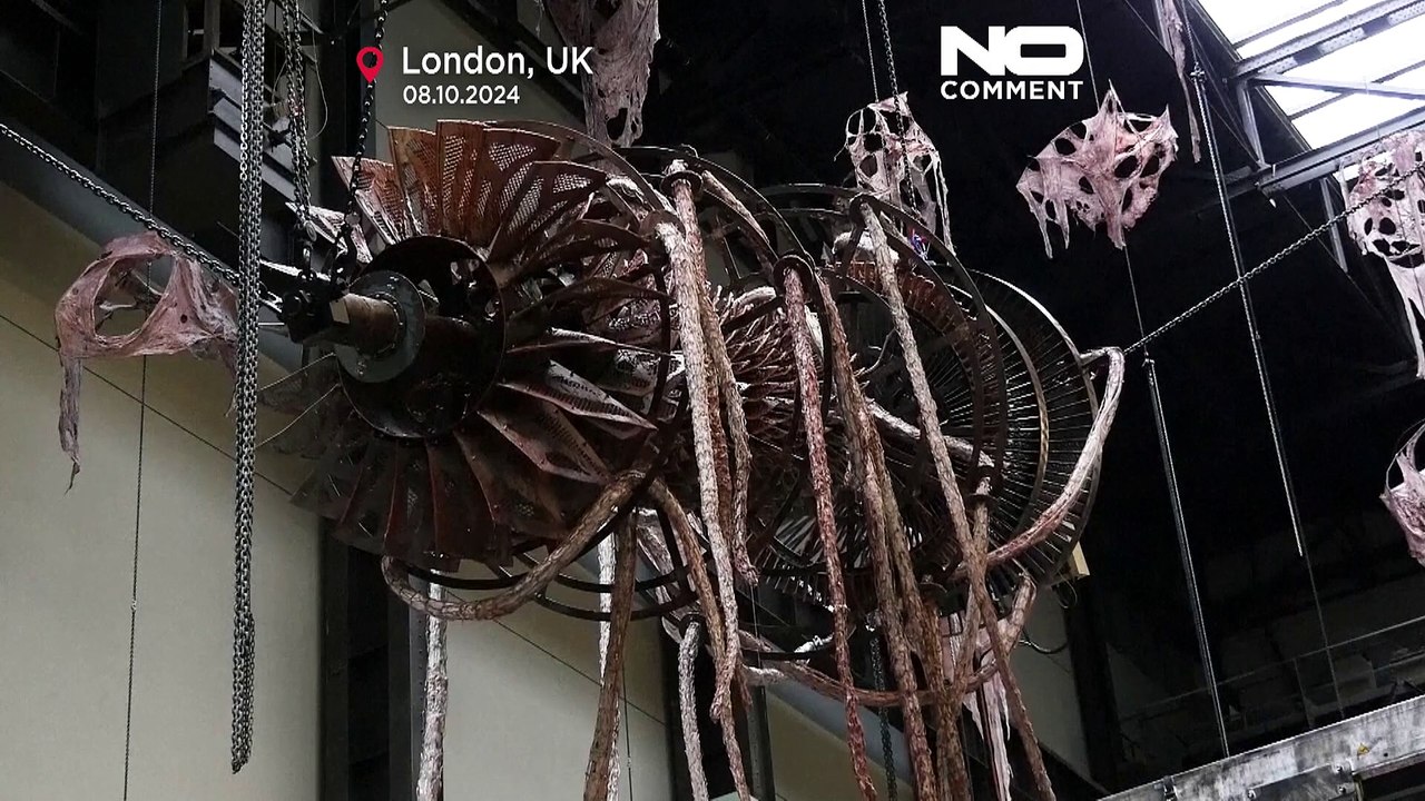 Zwischen Verfall und Wiedergeburt: Mire Lees monumentale Installation in der Tate Modern