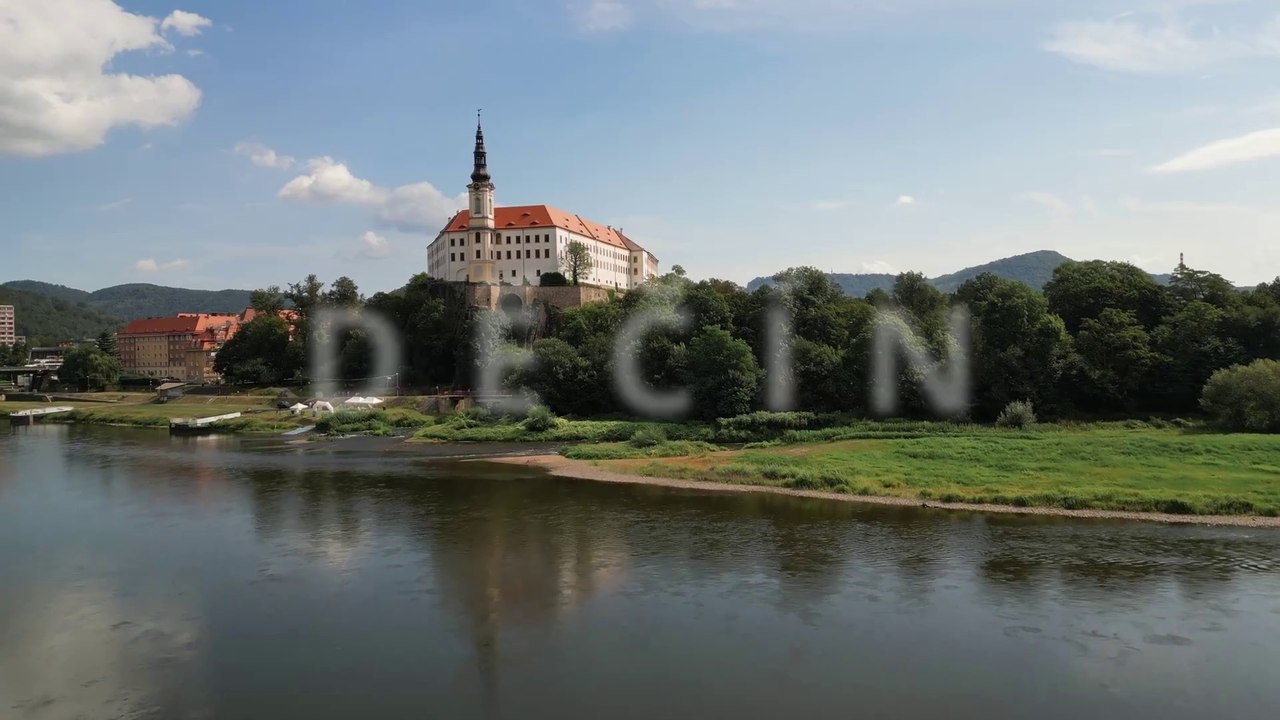 From Prague for one day - Decin Castle - filming with a DJI drone - Polina - Prague and Travel - Zen