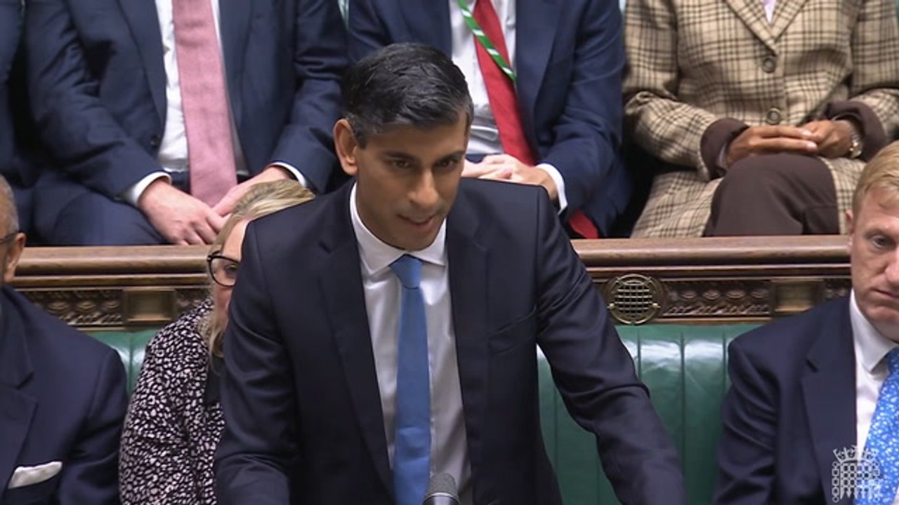 Rishi Sunak grills Keir Starmer on National Insurance at PMQs