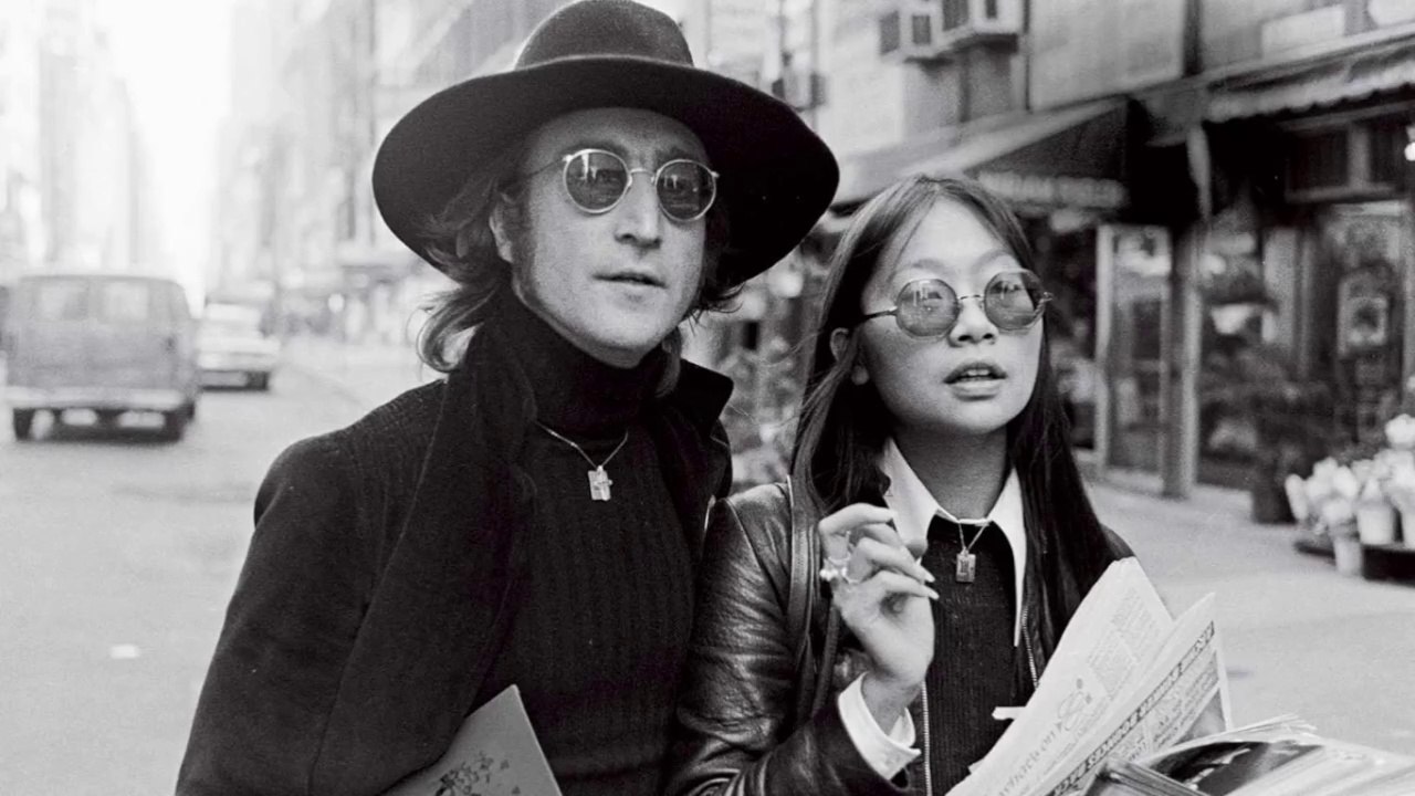 COMBUSTÍVEL, METAL E POEMA: WALLS AND BRIDGES (JOHN LENNON, 84 ANOS)