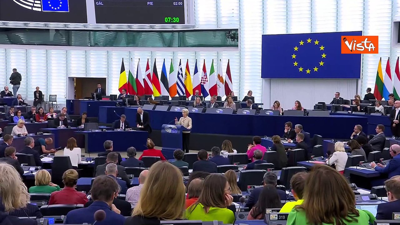 Von der Leyen: C'? ancora chi d? colpa a ucraini per guerra. Allora nel 56 era colpa ungheresi?