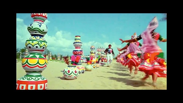 Apna Bombay Talkies Title Song (Video) | Aamir Khan, Madhuri Dixit, Akshay Kumar & Others