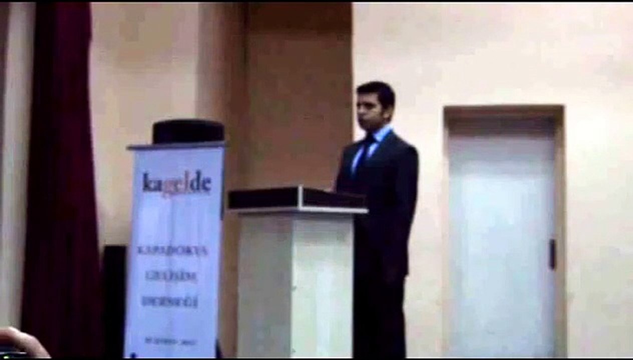 ''TÜRKİYE KUŞATILIRKEN KUKLALARIN KAPIŞMASI''