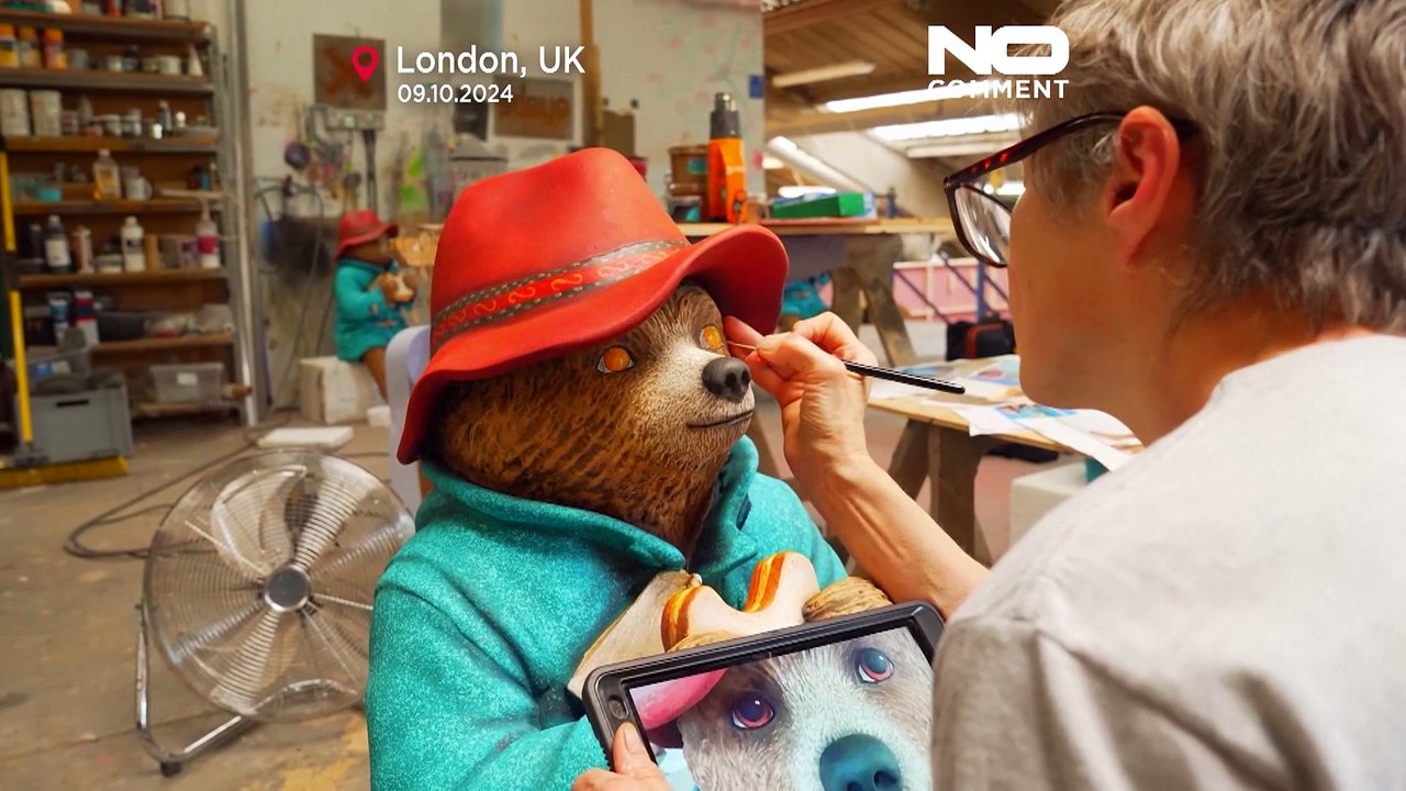 'Paddington in Peru': 23 Bären sitzen auf den Bänken Großbritanniens