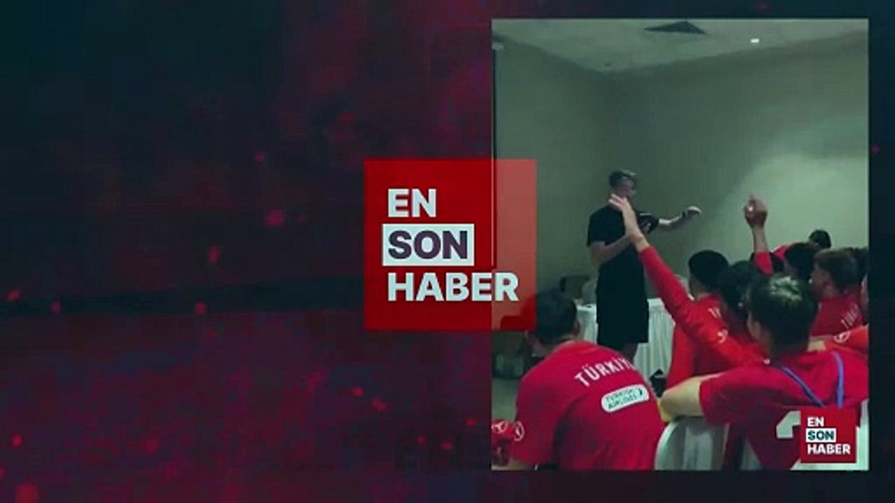 Merih Demiral U16 Milli Takımı futbolcularına iPhone hediye edeceğini açıkladı