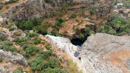 شیرجه مرگ با پرش از ارتفاع ۴۴ متری