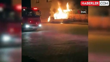Bagajdaki mutfak tüpü alev aldı, sürücü yola atlayarak ağır yaralandı