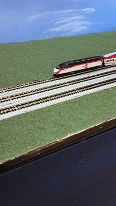 N Scale Caltrain passenger train at Fairfax Station Museum