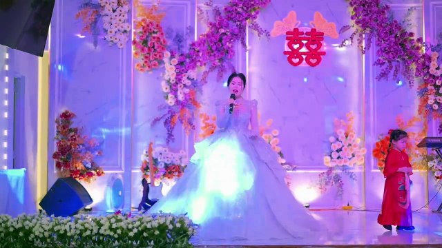 Vì Con - Phú Lê - Cô Dâu hát tặng mẹ làm cả hội trường xúc động - Audio Full chất lượng cao