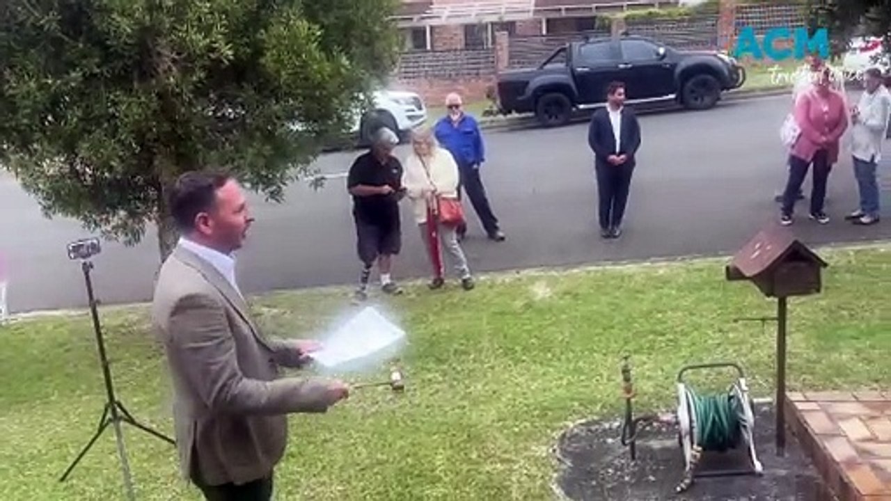 Corrimal auction