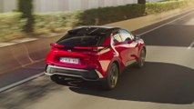 Toyota C-HR Plug-in Hybrid - Intelligente Technologien für über 100 Kilometer elektrische Reichweite